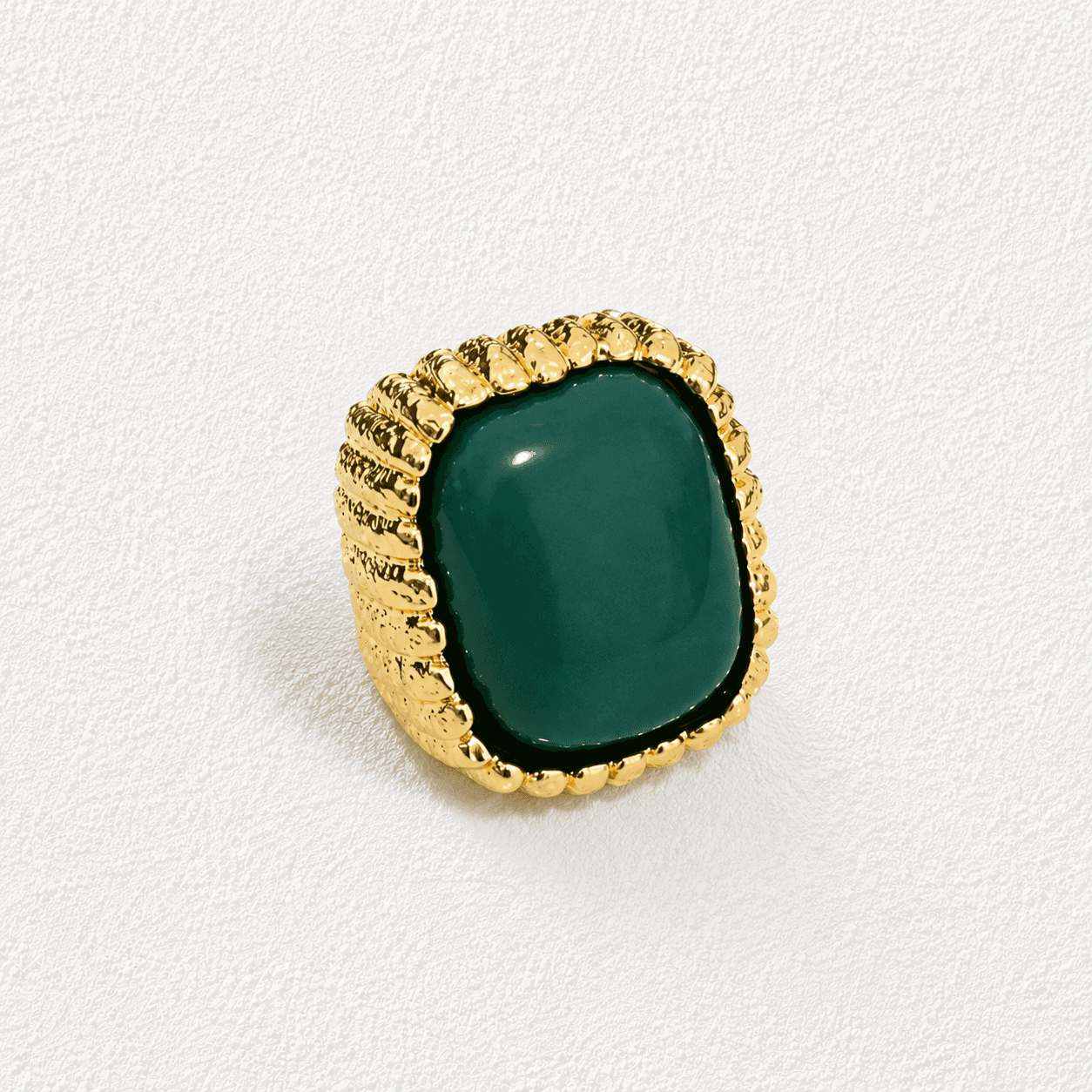 GÜIMAR — Anillo piedra verde inspirado en el pueblo entre barrancos verdes, denso y misteriosos