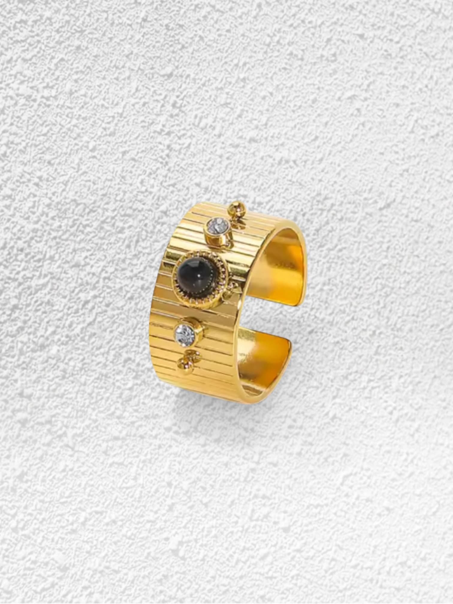 Anillo Cosmos · Banda Estriada Piedra Negra y Cristales