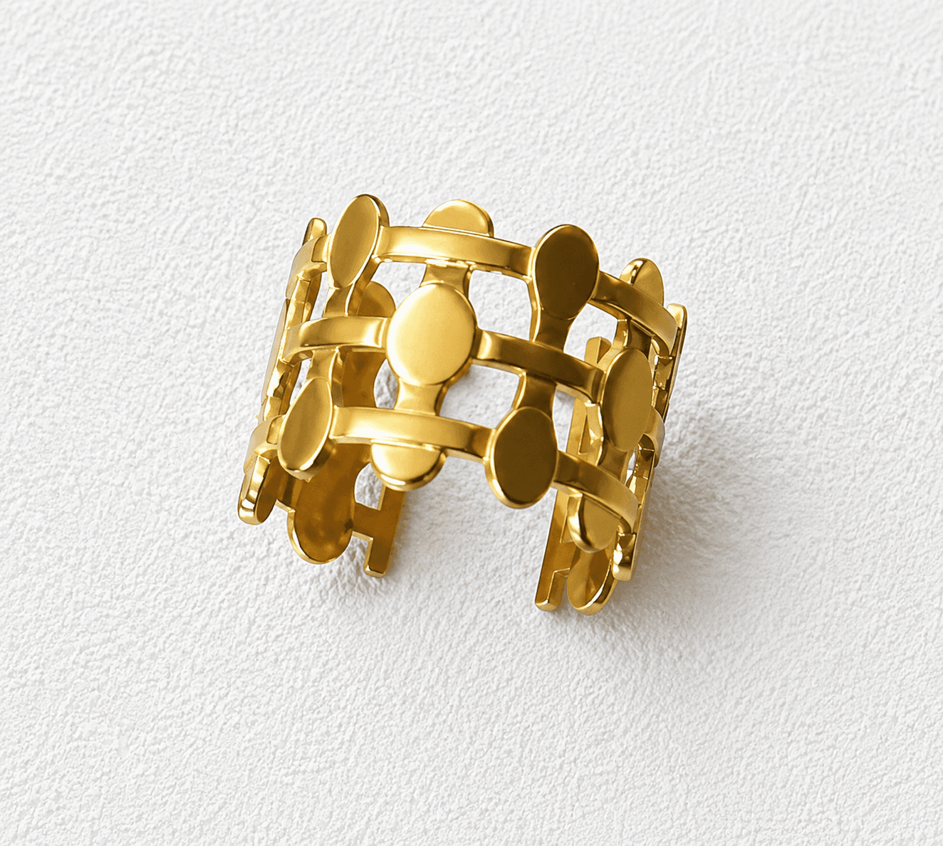 MosaiKo Anillo · Banda calada geométrica · Dorado pulido