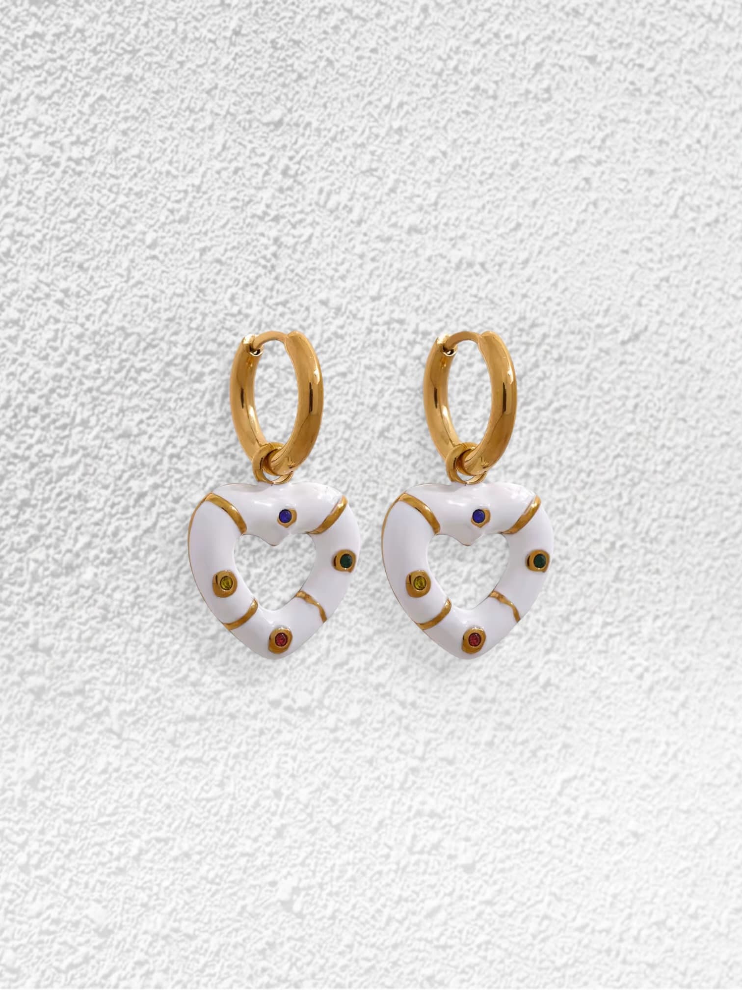 Pendientes Corazón Luz · Esmalte Blanco y Piedras