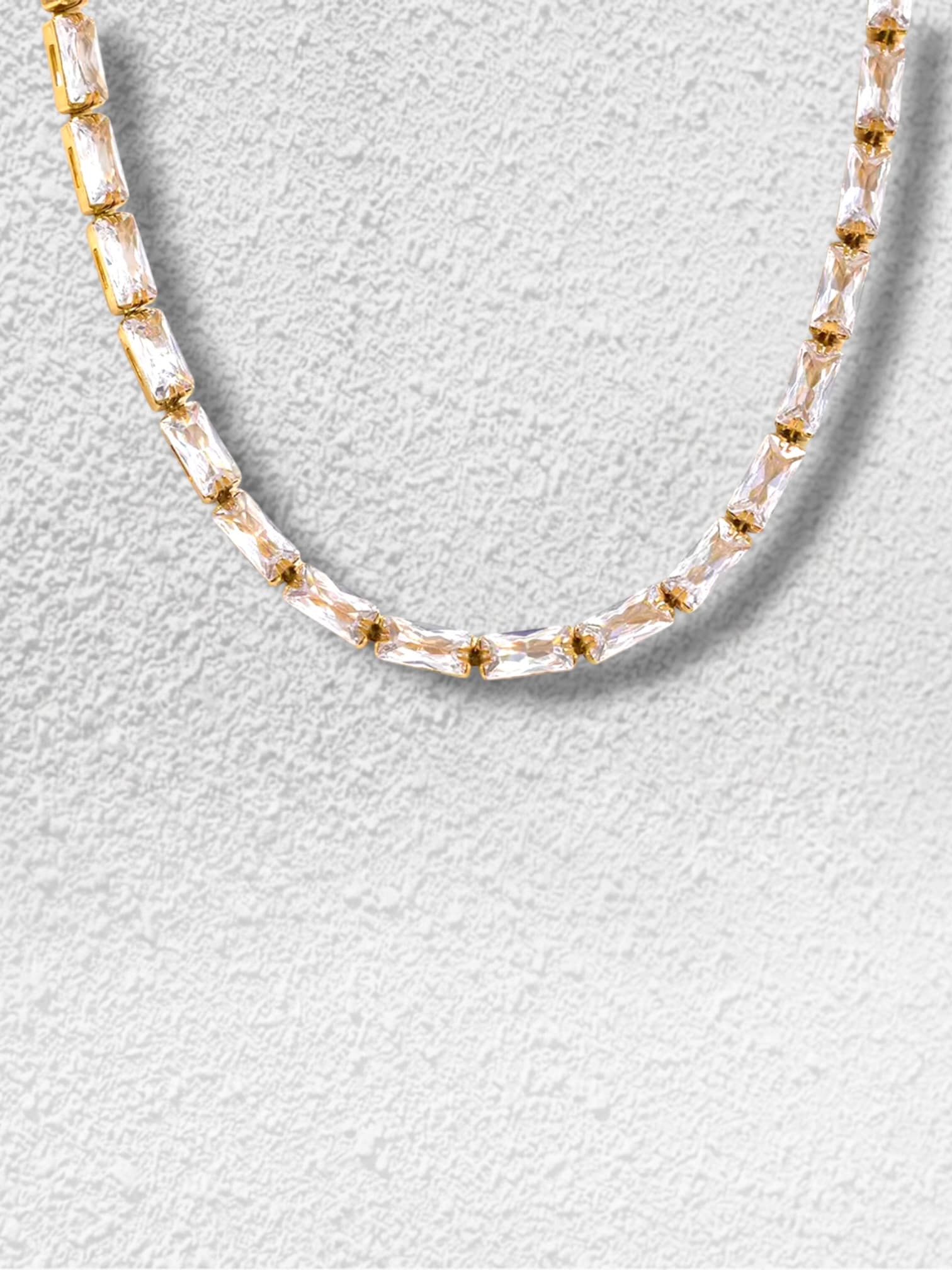 Línea de Costa Collar tenis · Circonitas baguette