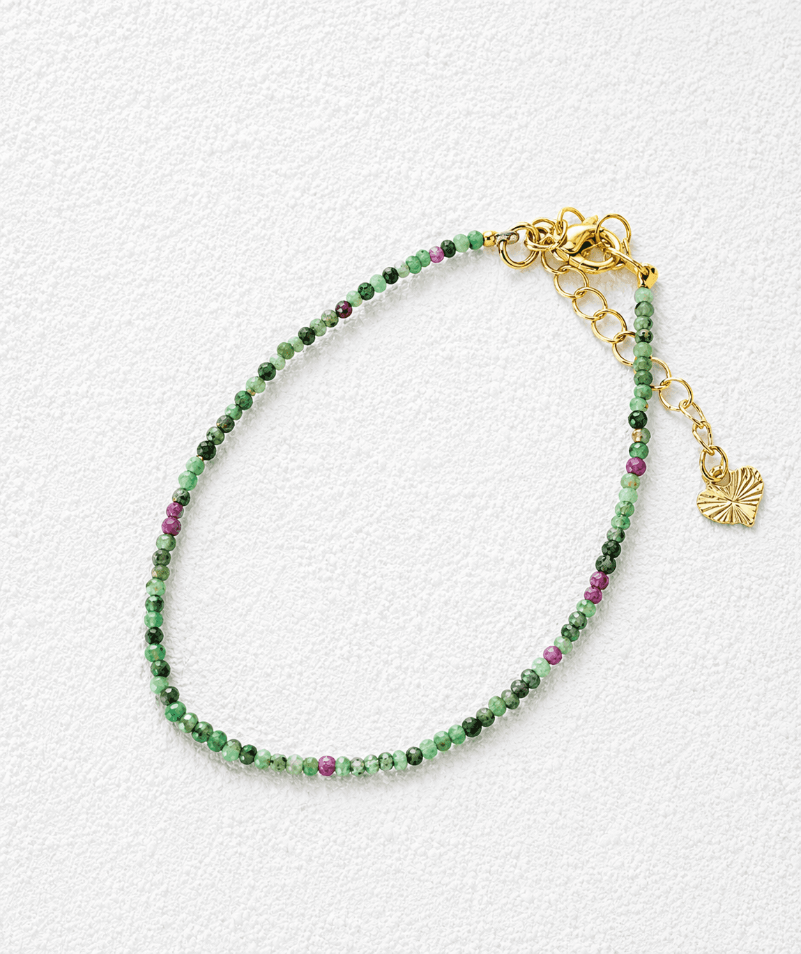 SELVA DE DORAMAS · Pulsera de cuentas finas de cristal en zoisita verde y fucsia con cierre dorado